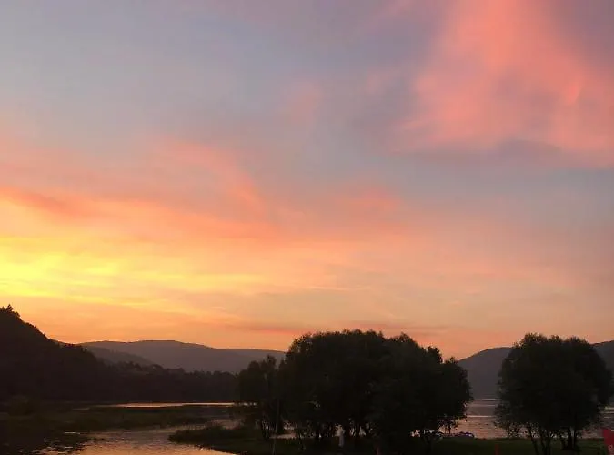 Karaibek * 米德尔布罗齐齐耶维奇